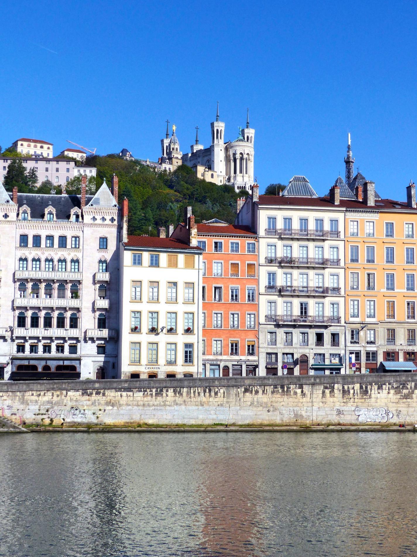 LYON, gourmande et authentique.